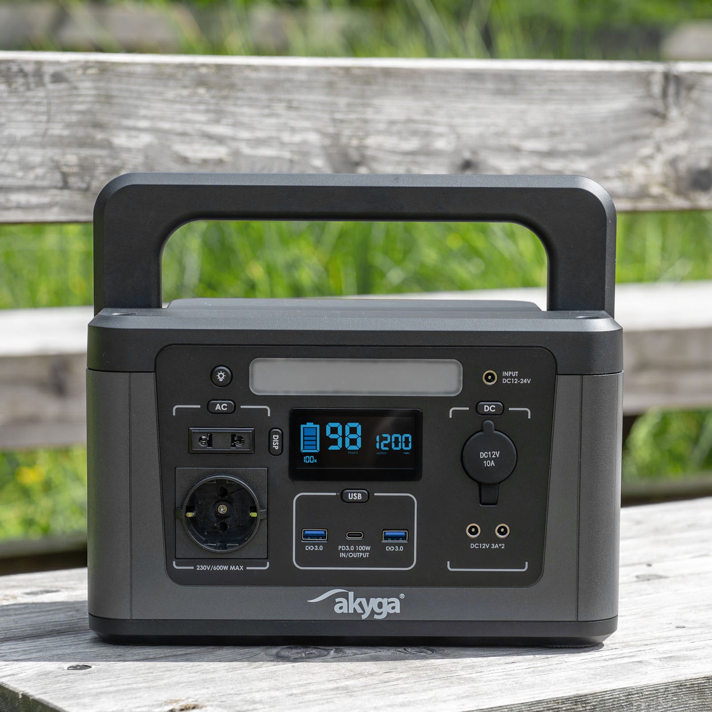 Kapacitású Hordozható Tápegység AK-PS-04 600W / 461Wh