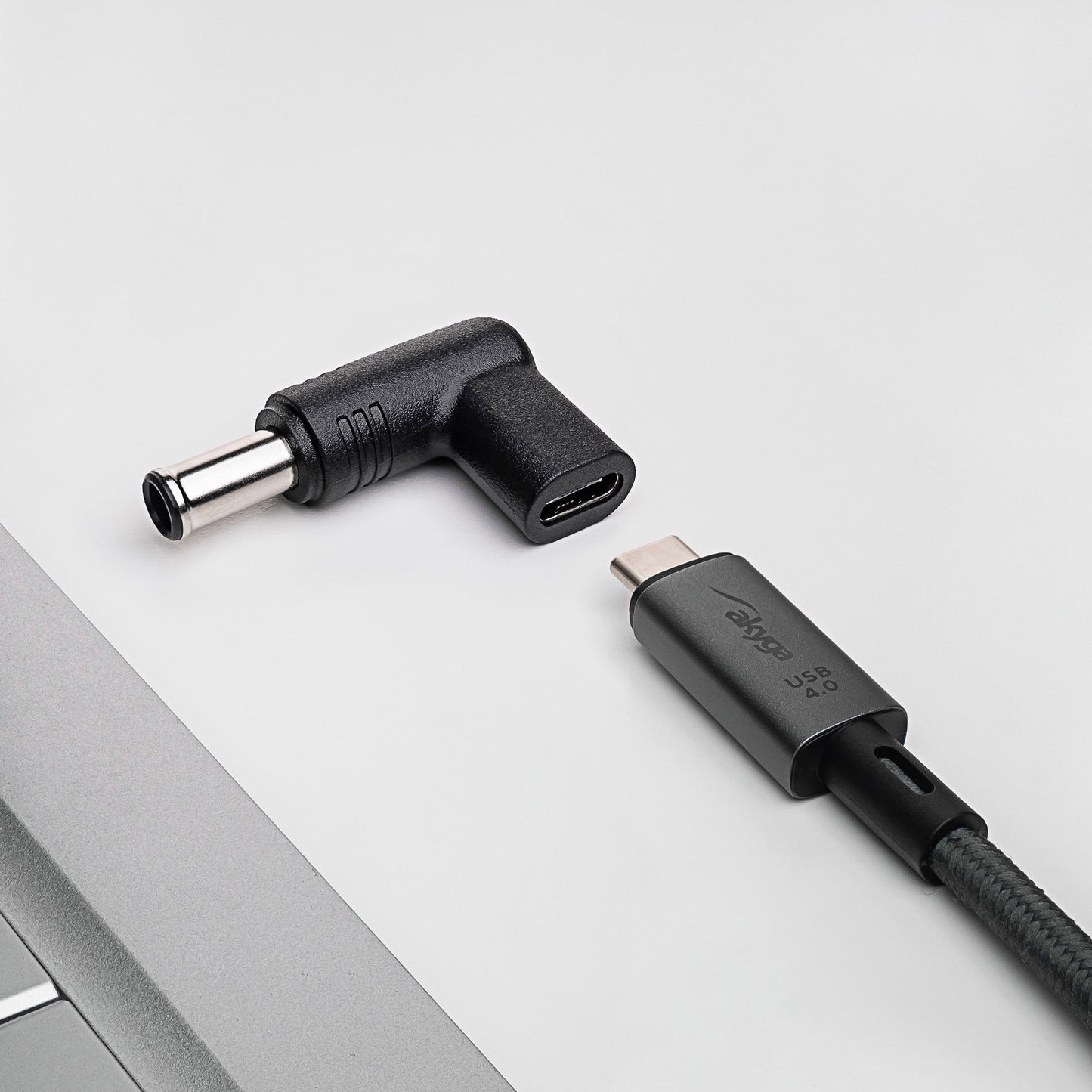 Laptop adapter AK-ND-C14 USB-C / 6.5 x 4.4 mm